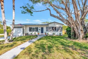 1528 N K Street, Lake Worth Beach, FL 33460 Sold 10/10/25