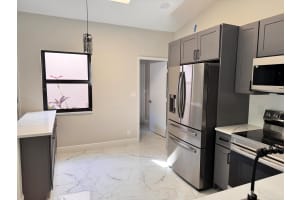 6412 Kings Gate Circle, Delray Beach, FL 33484 Sold 05/15/25