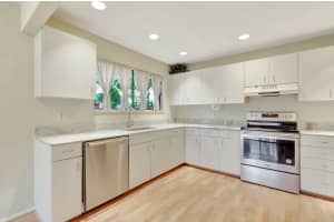 477 NW 38th Avenue, Deerfield Beach, FL 33442 Sold 06/13/25