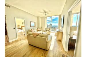 550 Okeechobee Blvd Uph-17, West Palm Beach, FL 33401, West Palm Beach, FL 33401 - MLS#R11071578