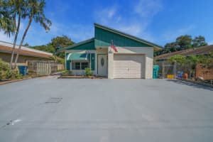 626 NW 7th Court, Boynton Beach, FL 33426 Sold 04/02/25