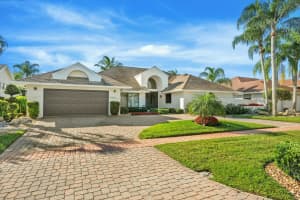 12724 Headwater Circle N, Wellington, FL 33414 Sold 05/06/25