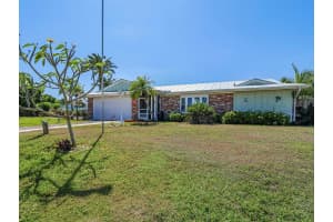 798 SE Polynesian Avenue, Port Saint Lucie, FL 34983 Sold 04/29/25