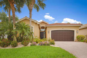 10929 Carmelcove Circle, Boynton Beach, FL 33473 Sold 05/01/25