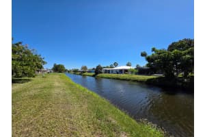51 El Camino Real, Port Saint Lucie, FL 34952 - MLS#R11071691