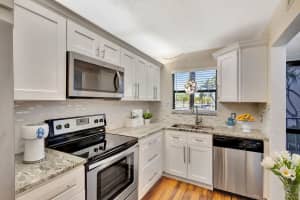 4700 Lucerne Lakes Boulevard 206, Lake Worth