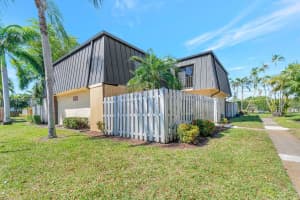 2330 Waterside Drive 33c, Lake Worth, FL 33461 Sold 05/16/25