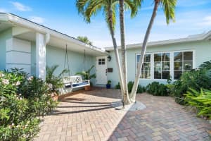 370 NE 32nd Street, Boca Raton, FL 33431 Sold 04/17/25