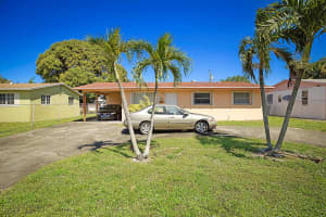 1650 W 31st Street, Riviera Beach, FL 33404 Sold 04/18/25