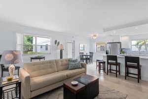 676 Saxony O, Delray Beach, FL 33446 - MLS#R11071774