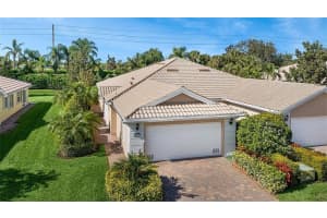 5017 Corsica Square, Vero Beach