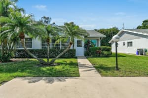 5286 Mariesa Avenue, West Palm Beach, FL 33417 Sold 04/30/25