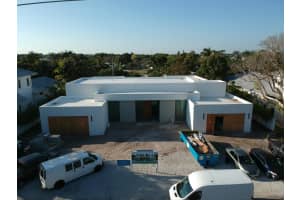 220 NW 7th Street, Delray Beach, FL 33444 Sold 07/10/25