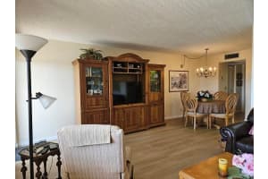 300 Village Green Circle S 406, Palm Springs, FL 33461 - MLS#R11071818