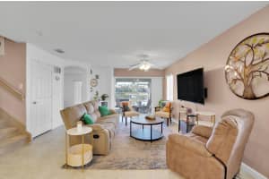 7121 Hawks Nest Terrace, Riviera Beach, FL 33407 Sold 06/05/25
