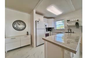 48 Berkshire B, West Palm Beach, FL 33417 Sold 05/19/25