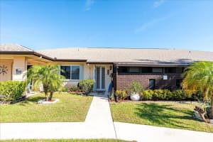 522 Ponderosa Drive 33b, Fort Pierce