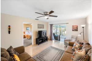 522 Ponderosa Drive 33b, Fort Pierce, FL 34982 - MLS#R11071971