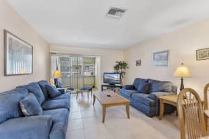 2523 Dudley Drive W H, West Palm Beach, FL 33415 - MLS#R11072004