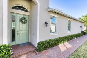 12802 Sw Lake Fern Circle, Port Saint Lucie