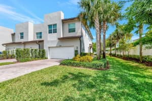 4961 Navali Drive, Lake Worth, FL 33467 Sold 08/27/25
