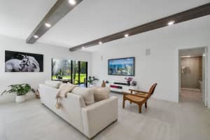 13362 Polo Road W 101, Wellington