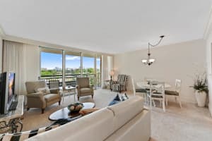 555 NW 4th 5180 Avenue 5180, Boca Raton, FL 33432 Sold 03/25/25