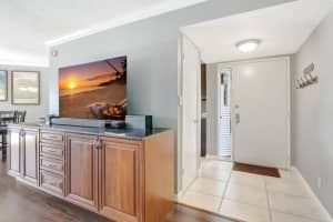 5801 Camino Del Sol 102, Boca Raton, FL 33433 Sold 08/21/25