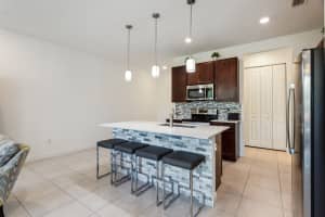 4374 Veleiros Ave, Lighthouse Point, FL 33064, Sold 03/13/25