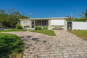 6515 Garden Avenue, West Palm Beach, FL 33405 Sold 04/25/25