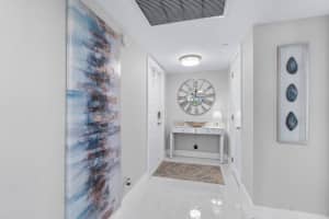 625 Oaks Drive 508, Pompano Beach, FL 33069 Sold 05/09/25