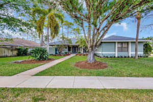 14515 Horseshoe Trace, Wellington, FL 33414 Sold 05/02/25
