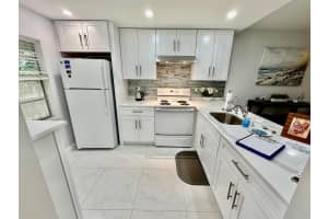 4801 Martinique Place B2, Coconut Creek, FL 33066 - MLS#R11072301