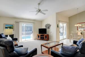 932 Sweetbay Avenue, Sebastian, FL 32958 Sold 04/10/25