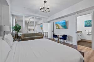 235 Sunrise Avenue 3032, Palm Beach