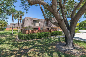 1604 16th Court 18d, Jupiter, FL 33477 Sold 04/15/25