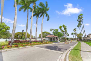 6557 NW 172nd Lane, Hialeah, FL 33015 Sold 10/30/25