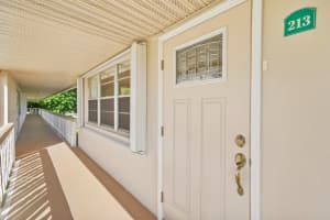 213 Cambridge I, West Palm Beach, FL 33417 - MLS#R11072485
