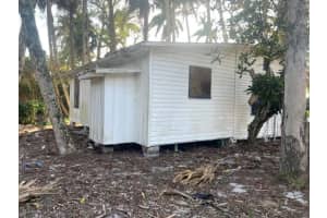 2024 E Main Street, Pahokee, FL 33476 Sold 07/31/25