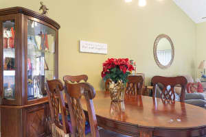 1260 Parkside Green Drive D, Greenacres, FL 33415 Sold 07/14/25