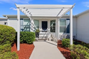 7852 Horned Lark Circle, Port Saint Lucie, FL 34952 Sold 05/23/25