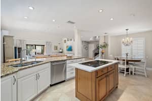 2590 La Lique Circle, Palm Beach Gardens, FL 33410 Sold 04/21/25
