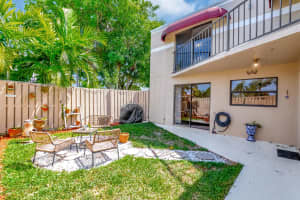 4005 Village Drive B, Delray Beach, FL 33445 Sold 04/24/25