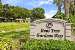 9810 Pineapple Tree Drive, Boynton Beach, FL 33436 - MLS#R11072572