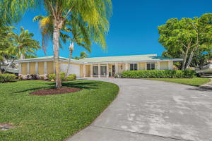 2077 SE Harding Street, Port Saint Lucie, FL 34952 Sold 07/11/25