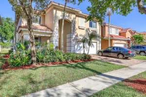 628 Gazetta Way, West Palm Beach, FL 33413 Sold 05/30/25