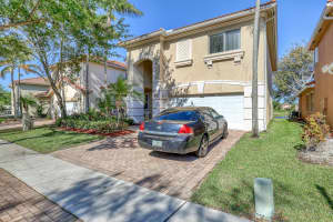 628 Gazetta Way, West Palm Beach, FL 33413 Sold 05/30/25