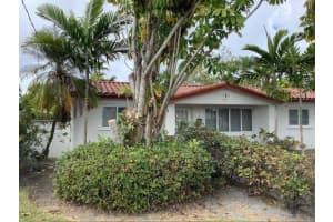 1120 SW 93rd Place, Miami, FL 33174 Sold 04/28/25