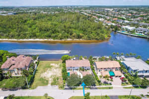 609 NE 19th Avenue, Deerfield Beach, FL 33441 - MLS#R11072595