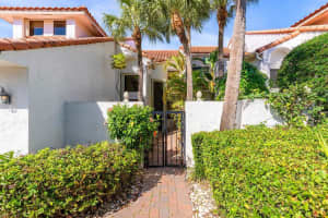 2475 Windsor Way Court, Wellington, FL 33414 Sold 05/01/25